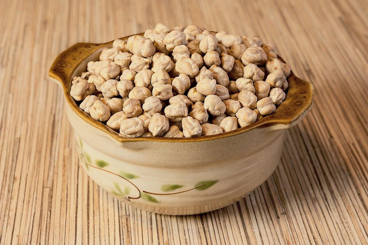 Selected Desi & Kabuli Chick Peas